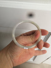 Load image into Gallery viewer, 55.5mm Certified type A 100% Natural light purple/white/green slim round cut Jadeite bangle BF74-2550
