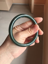 Load image into Gallery viewer, 60.9mm 100% Natural Dark Green/Black Meteorite Star Night Sky Galaxy Round Cut Nephrite Bangle HK3-0558
