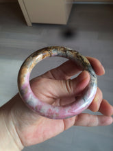 Load image into Gallery viewer, 55.8mm 100% natural pink/black/brown/yellow chubby round cut rose stone (Rhodonite) bangle SY48
