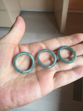 Load image into Gallery viewer, 19mm size 9 100% natural type A green/blue Guatemala jadeite jade band ring group PE125
