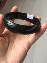Load image into Gallery viewer, 61.2mm 100% Natural dark green/black meteorite Stellar Night sky nephrite bangle HN91-1026
