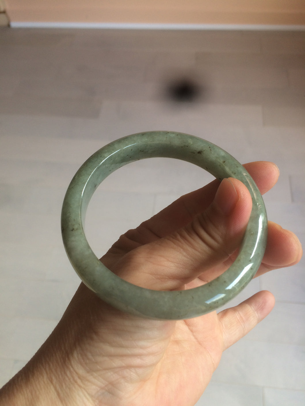 58.8mm Certified 100% natural Type A green/gray jadeite jade bangle AE69-2863