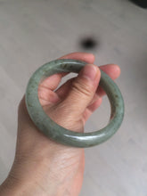 Load image into Gallery viewer, 58.8mm Certified 100% natural Type A green/gray jadeite jade bangle AE69-2863
