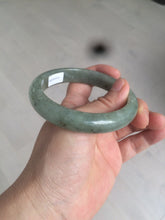 Load image into Gallery viewer, 58.8mm Certified 100% natural Type A green/gray jadeite jade bangle AE69-2863
