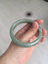 Load image into Gallery viewer, 58.8mm Certified 100% natural Type A green/gray jadeite jade bangle AE69-2863
