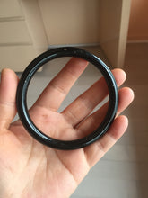 Load image into Gallery viewer, 65mm 100% Natural dark green/black meteorite Stellar Night sky slim round cut nephrite bangle HN75-0749
