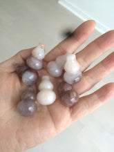 Load image into Gallery viewer, 100% natural icy purple/brown/red Quartzite (jinsi jade, 金丝玉) Golden Silk Jade gourd ( 葫芦, 福禄) pendant/handhold worry stone/desk decor SY73
