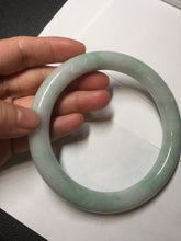 Load image into Gallery viewer, 75.7mm certified Type A 100% Natural sunny green/light green round cut plus size Jadeite Jade bangle AY100-9626
