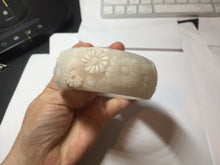 Load image into Gallery viewer, 62mm 100% natural white light Pink carved flowers Quartzite (Shetaicui jade) bangle XY114
