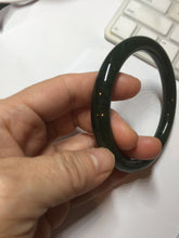 Load image into Gallery viewer, 60.7mm certified 100% Natural dark green/black round cut nephrite (碧玉) bangle HN67-9138
