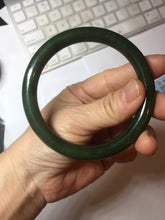 Load image into Gallery viewer, 60.7mm certified 100% Natural dark green/black round cut nephrite (碧玉) bangle HN67-9138
