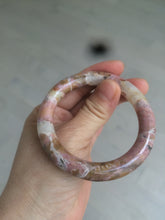 Load image into Gallery viewer, 52.3mm 100% natural pink/golden round cut rose stone (Rhodonite)bangle XY78
