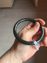 Load image into Gallery viewer, 61.5mm 100% Natural dark green/black meteorite Stellar Night sky slim round cut nephrite bangle HN61-0753
