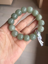 Load image into Gallery viewer, 14x13mm 100% Natural light green/gray vintage style nephrite Jade bead bracelet HF28
