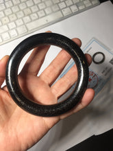 Load image into Gallery viewer, 62.5mm certified 100% Natural black meteorite chubby round cut nephrite(墨玉 MoYu) bangle HN82-8239

