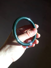 Load image into Gallery viewer, 56.3mm 100% Natural dark green/black meteorite Stellar Night sky slim round cut nephrite bangle HN59-0758
