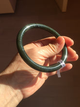 Load image into Gallery viewer, 61.5mm 100% Natural dark green/black meteorite Stellar Night sky slim round cut nephrite bangle HN61-0753
