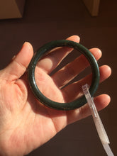 Load image into Gallery viewer, 61.5mm 100% Natural dark green/black meteorite Stellar Night sky slim round cut nephrite bangle HN61-0753
