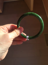 Load image into Gallery viewer, 60mm certified 100% Natural dark green/black round cut nephrite (碧玉)  bangle HN65-9156
