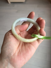 Load image into Gallery viewer, 51.5mm certified 100% natural Type A green/yellow oval jadeite jade bangle e68-8540
