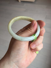 Load image into Gallery viewer, 51.5mm certified 100% natural Type A green/yellow oval jadeite jade bangle e68-8540
