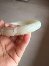 Load image into Gallery viewer, 59.6mm 100% natural beigh/pink/brown/gray Quartzite (Shetaicui jade) 3D carved Cat/kitten and lotus leaf bangle XY120
