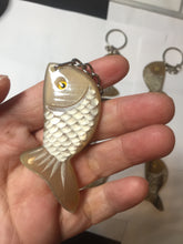 Load image into Gallery viewer, 52x23mm 100% Natural black brown yellow Buffalo Horn 3d carved fish Keychain, pendant, bag hanging group NJ3
