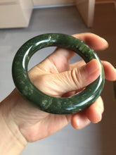 Load image into Gallery viewer, 57mm certified 100% Natural dark green/black Ocean Waves chubby round cut nephrite bangle HN186-0884

