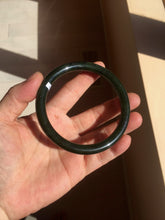Load image into Gallery viewer, 62mm certified 100% Natural dark green/black round cut nephrite (碧玉)  bangle HN21-9155
