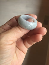 Load image into Gallery viewer, 100% natural type A light purple/green/white broad jadeite jade band ring thumb ring Pb42
