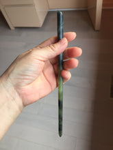 Load image into Gallery viewer, 19.5cm 100% Natural black dark green ink painting(水墨画) Xiu Jade (Serpentine) Hairpin AW64
