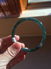 Load image into Gallery viewer, 58.2mm Certified Type A 100% Natural dark green/blue/gray with flying snow Guatemala slim round cut Jadeite bangle PD61-3385
