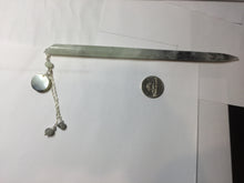Load image into Gallery viewer, 18.5cm 100% Natural black white ink painting(水墨画) Xiu Jade (Serpentine) Hairpin AW63
