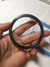 Load image into Gallery viewer, 58.2mm Certified Type A 100% Natural dark green/blue/gray with flying snow Guatemala slim round cut Jadeite bangle PD61-3385
