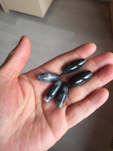 Load image into Gallery viewer, 100% Natural black/white WuJi(乌鸡) jadeite jade Olives shape dzi bead(heaven's bead 天珠) Pendant bracelet group PF49
