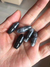 Load image into Gallery viewer, 100% Natural black/white WuJi(乌鸡) jadeite jade Olives shape dzi bead(heaven's bead 天珠) Pendant bracelet group PF49
