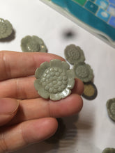 Load image into Gallery viewer, 23.3-28mm 100% natural light green/yellow/gray carved sunflower jadeite jade beads (supplies, add-on items) AY42
