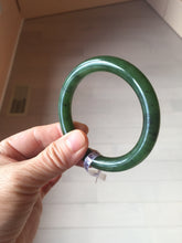 Load image into Gallery viewer, 53.3mm 100% Natural dark green/black round cut nephrite (碧玉) bangle HN98
