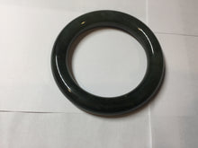 Load image into Gallery viewer, 57.4m certified 100% Natural dark green/black round cut nephrite (碧玉)  bangle HN183
