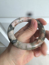 Load image into Gallery viewer, 53.4mm 100% natural pink/black time series(时光系列) round cut style rose stone (Rhodonite) bangle XY86

