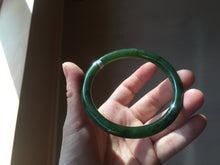 Load image into Gallery viewer, 60mm certified 100% Natural dark green/black round cut nephrite (碧玉)  bangle HN19-9158
