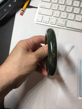 Load image into Gallery viewer, 55.2mm certified 100% Natural dark green/black Ocean Waves chubby round cut nephrite bangle HN184-0877
