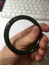 Load image into Gallery viewer, 53.6mm certified 100% Natural dark green/black round cut nephrite (碧玉)  bangle HN148-0508
