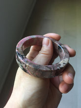 Load image into Gallery viewer, 50.5mm 100% natural pink/black/brown/black chubby round cut rose stone (Rhodonite) bangle SY135
