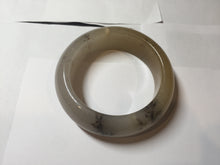 Load image into Gallery viewer, 61mm 100% natural beige/yellow/gary/brown with floating seaweeds chubby Quartzite (Shetaicui jade) bangle XY119
