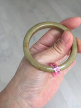 Load image into Gallery viewer, 48-53 mm Type A 100% Natural yellow brown Jadeite oval/round Jade bangle group girl/small adult hand Z45
