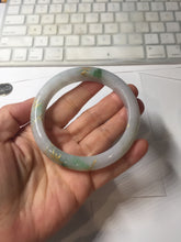Load image into Gallery viewer, 58mm 100% Natural type A sunny green purple carved bamboo leaf and golden-painted Jadeite Jade bangle PE34
