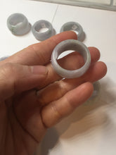 Load image into Gallery viewer, 100% natural type A light purple/green/white broad jadeite jade band ring thumb ring Pb42
