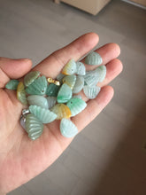 Load image into Gallery viewer, 5-18mm Type A 100% icy watery natural green blue purple white seashell/wing jadeite Jade Pendant necklace group AA68
