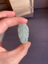 Load image into Gallery viewer, Certified type A 100% Natural icy watery green Jadeite Jade leaf pendant BH59-5-2611
